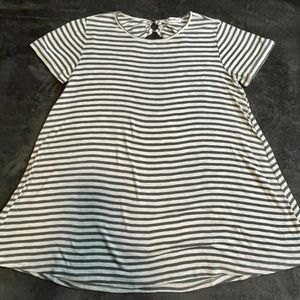 Large dress or long tunic